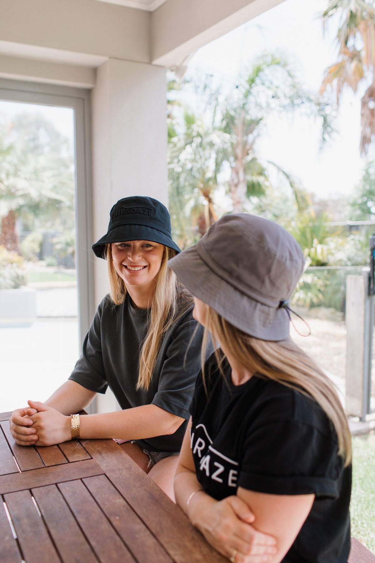 Thirsdaze unisex bucket hat Black Grey