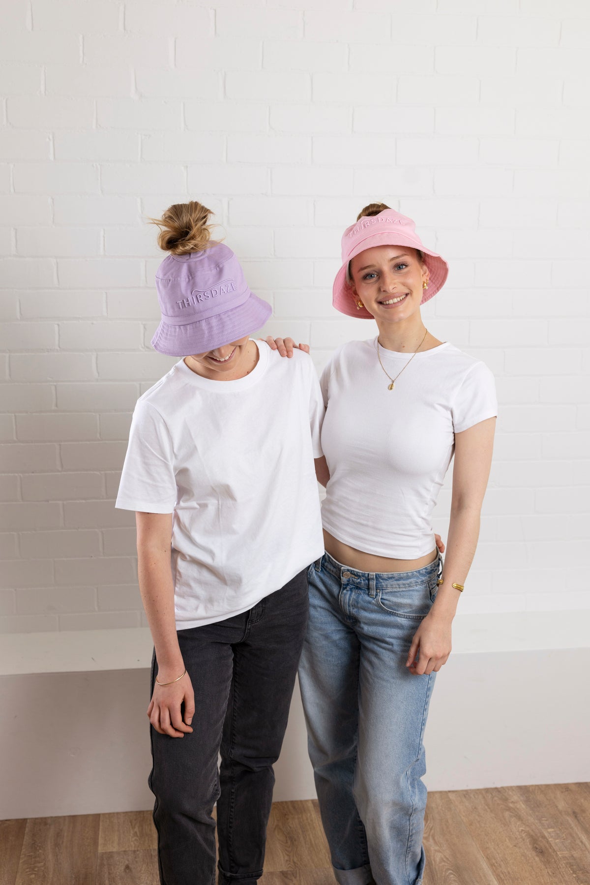 Hylani Ponytail Bucket Hat