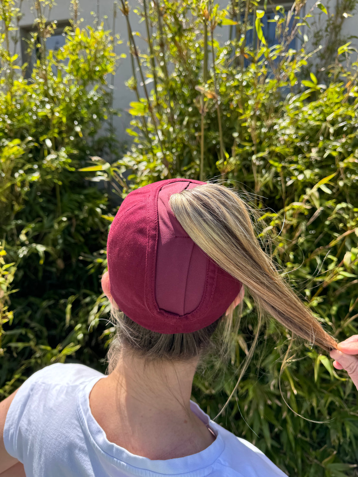 STRETCH Hylani Ponytail Cap