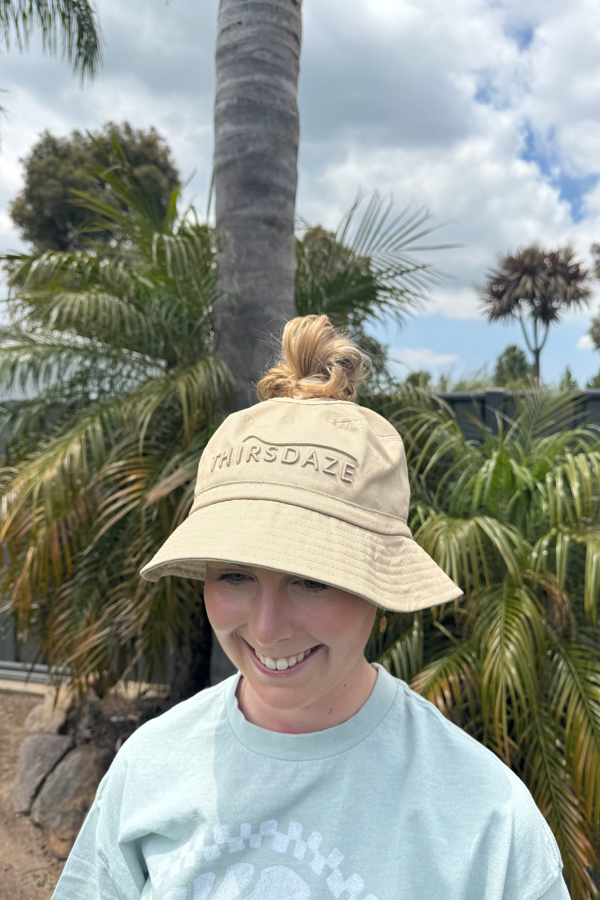 Hylani Ponytail Bucket Hat