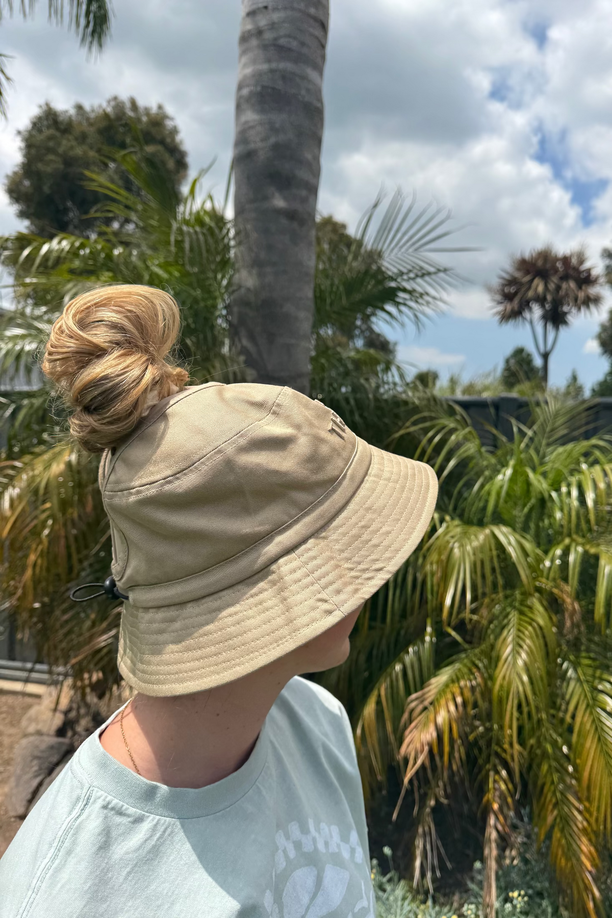 Hylani Ponytail Bucket Hat