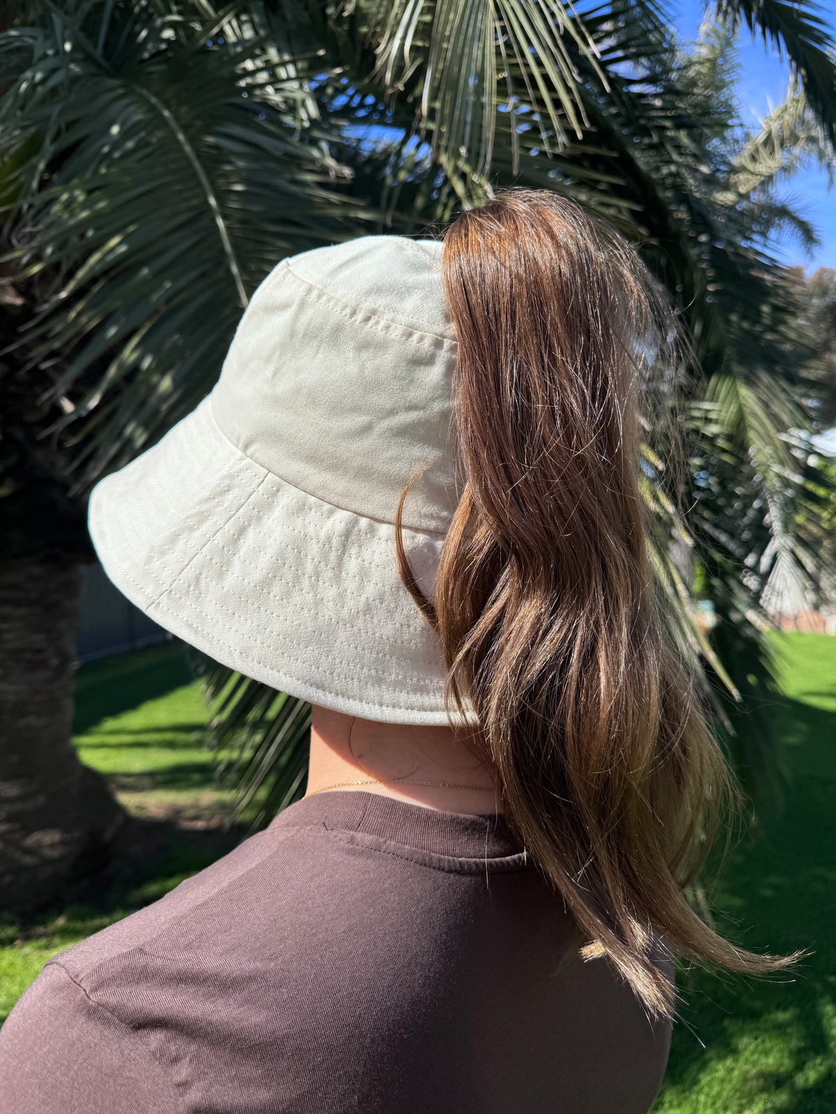 Hylani Wide Brim Ponytail Hat (Relaxed Fit)